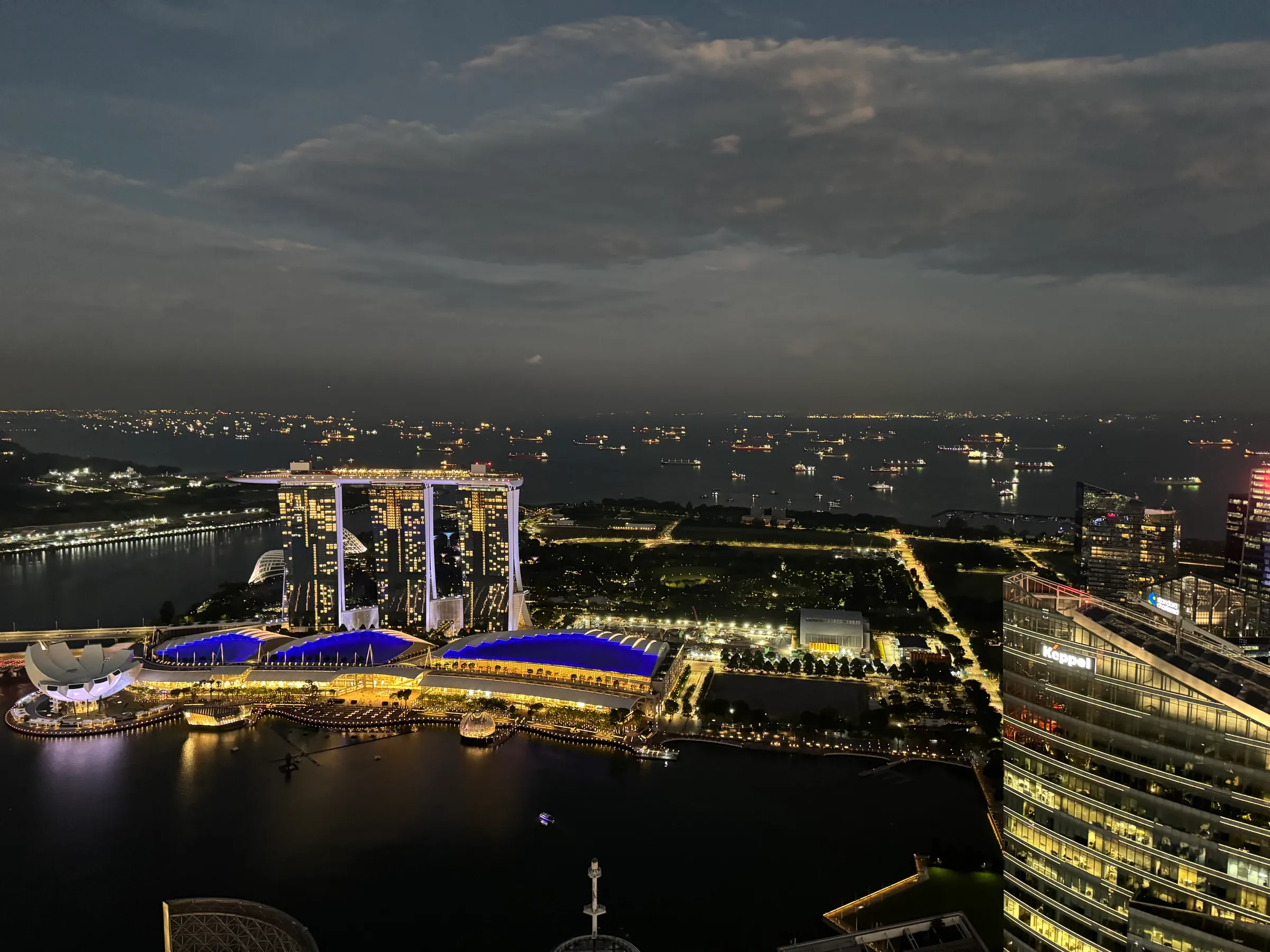 Marina Bay in Singapore at dusk